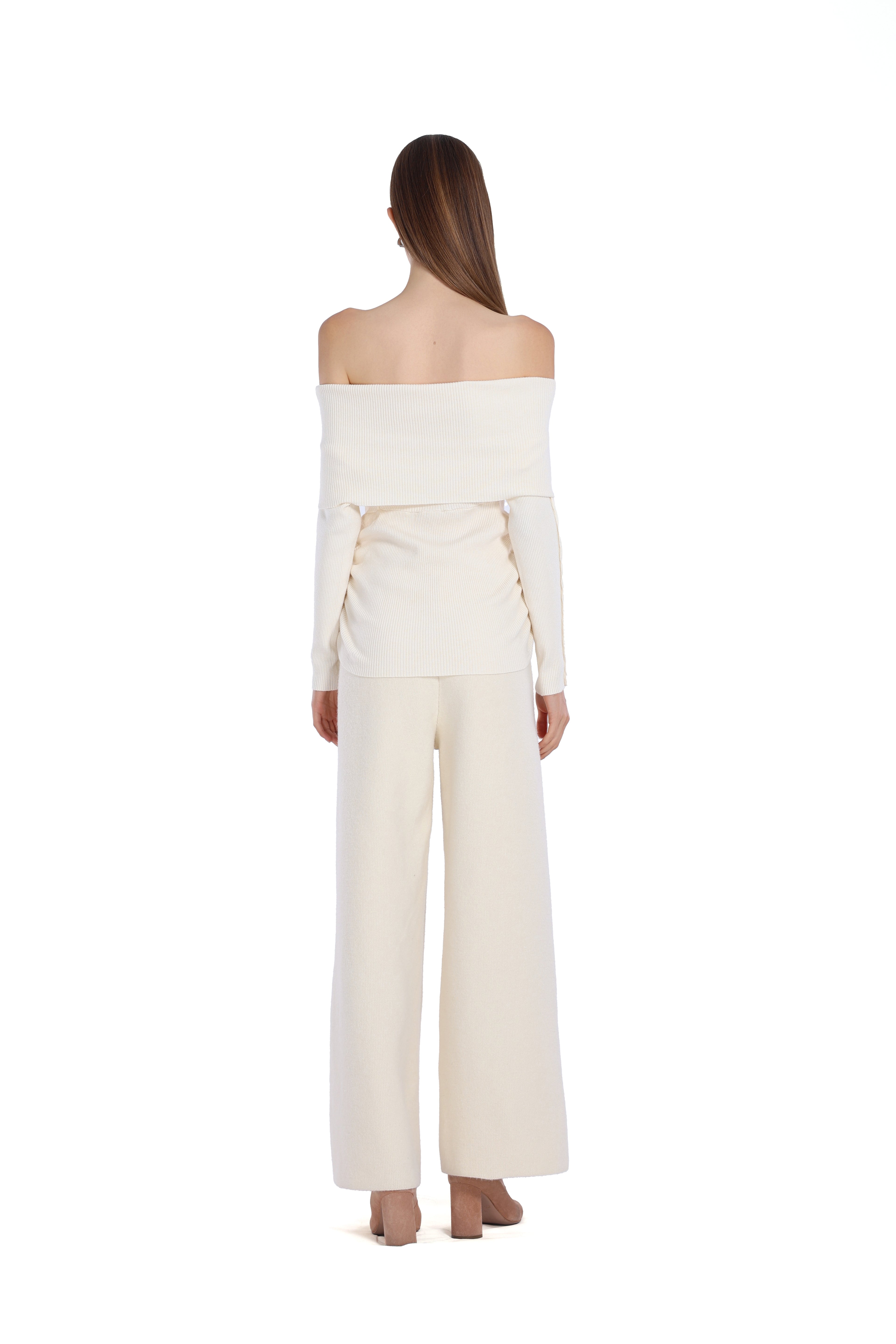 Off-shoulder Long Sleeve Button Gathered Waist Knitted Top
