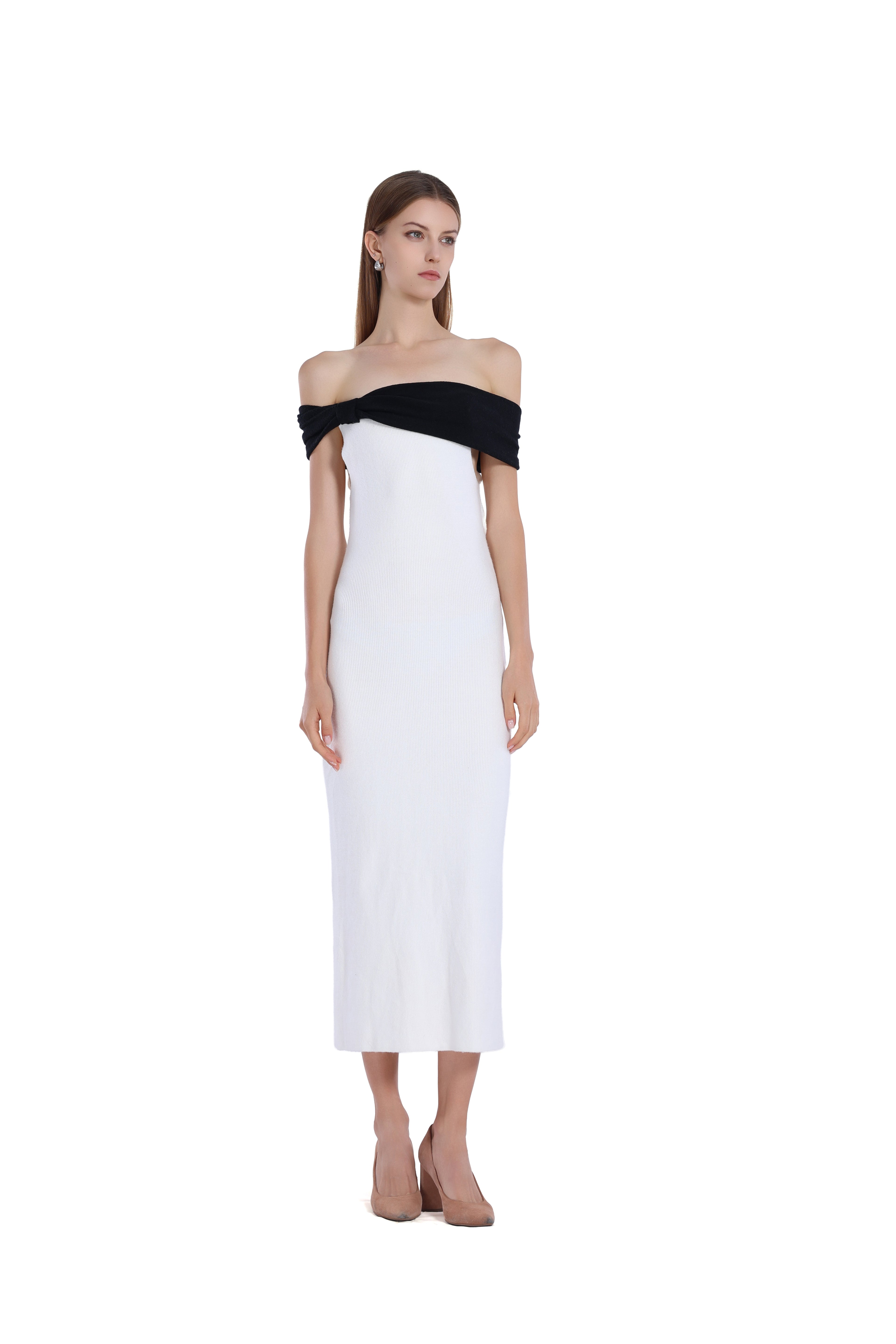 Off-shoulder Black&White Paneled Sleeveless Bodycon Knitted Midi Dress