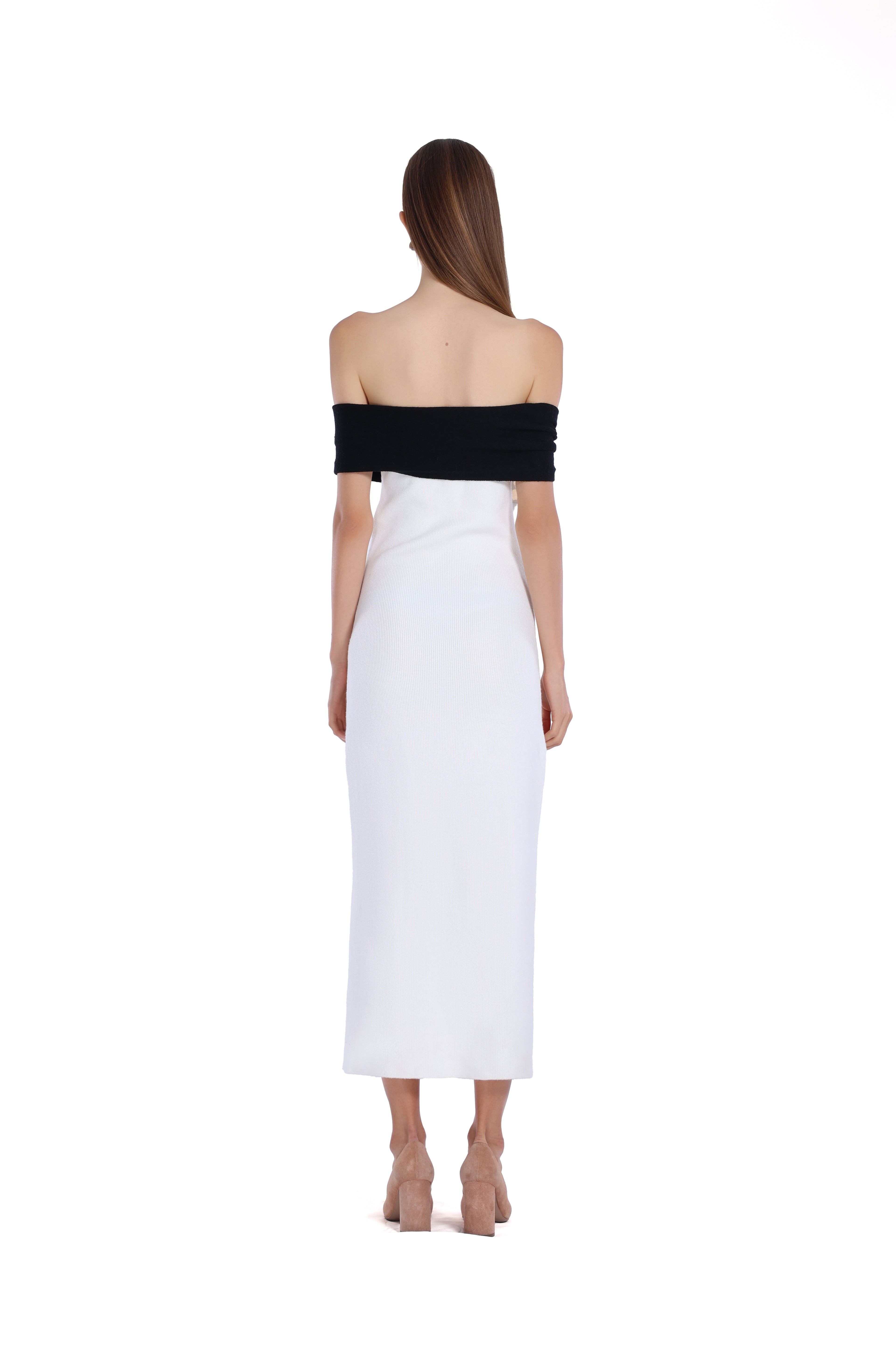 Off-shoulder Black&White Paneled Sleeveless Bodycon Knitted Midi Dress