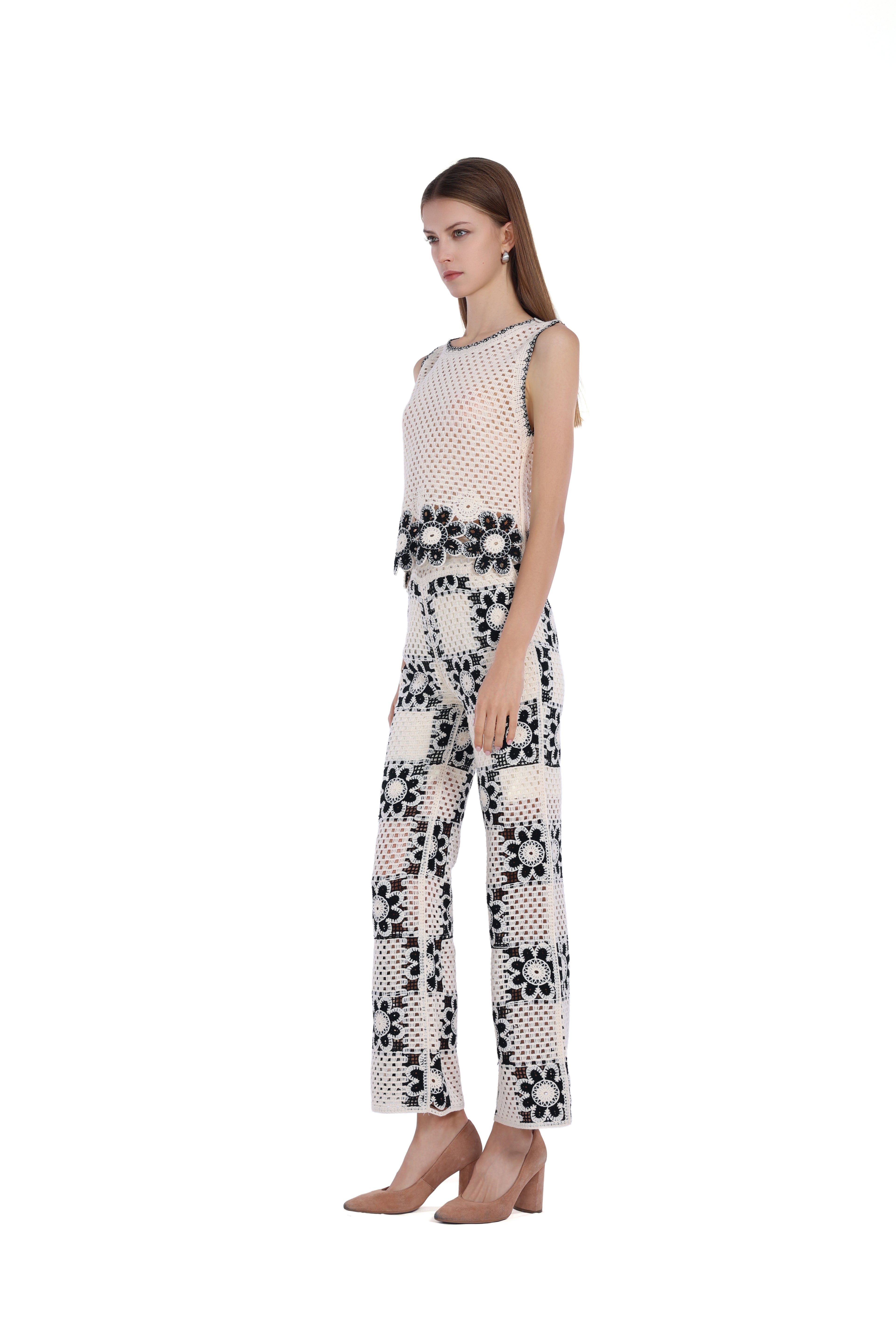 Crochet Hollow-out Floral Motif Sleeveless Vest & Matching Flare Pants 2Pics Suit