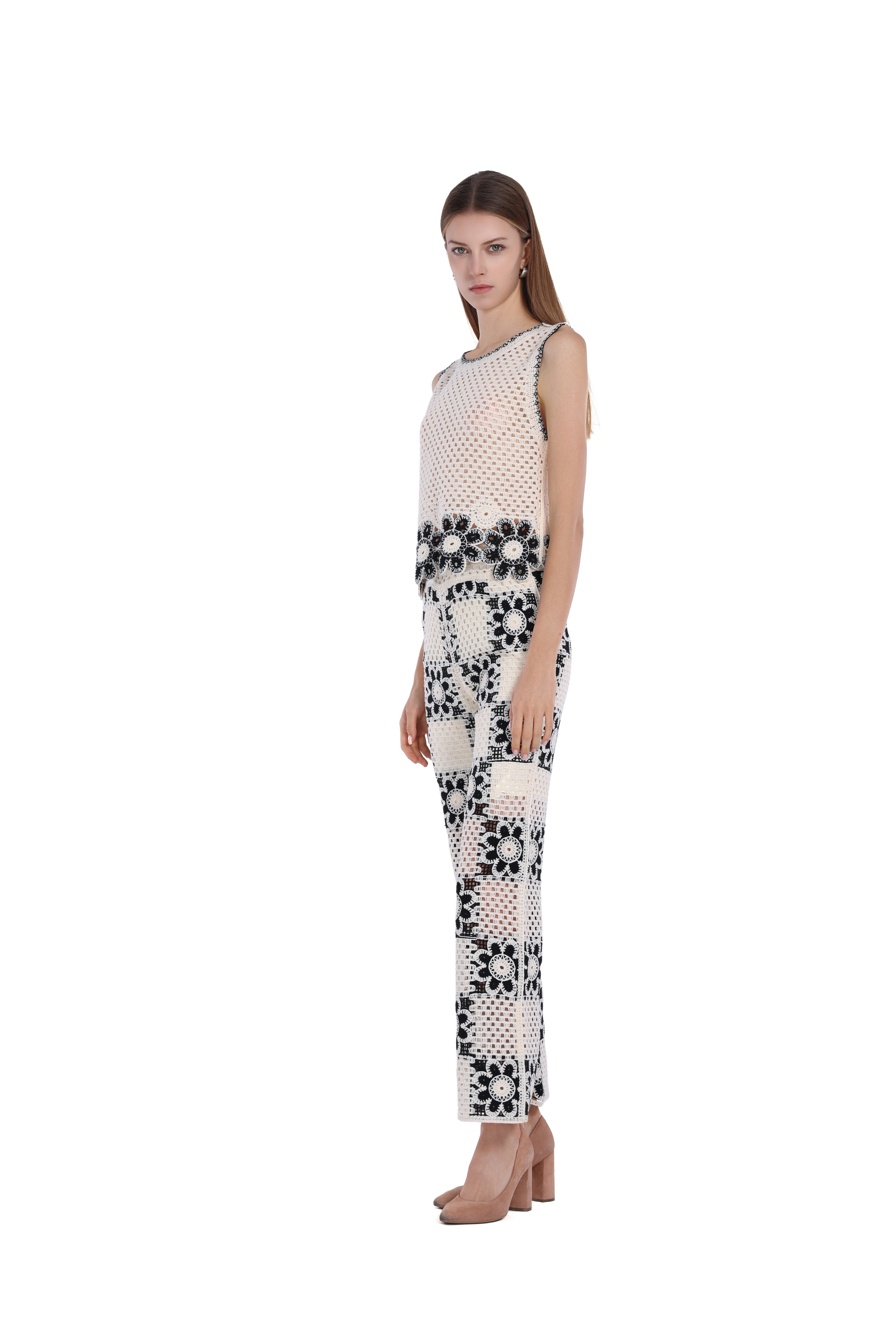 Crochet Hollow-out Floral Motif Sleeveless Vest & Matching Flare Pants 2Pics Suit