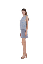 Crew-neck Sleeveless 3D Floral Embroidery Knitted Vest