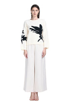 Crew Neck Long Sleeve Irregular Pattern Drop Shoulder Knitted Top