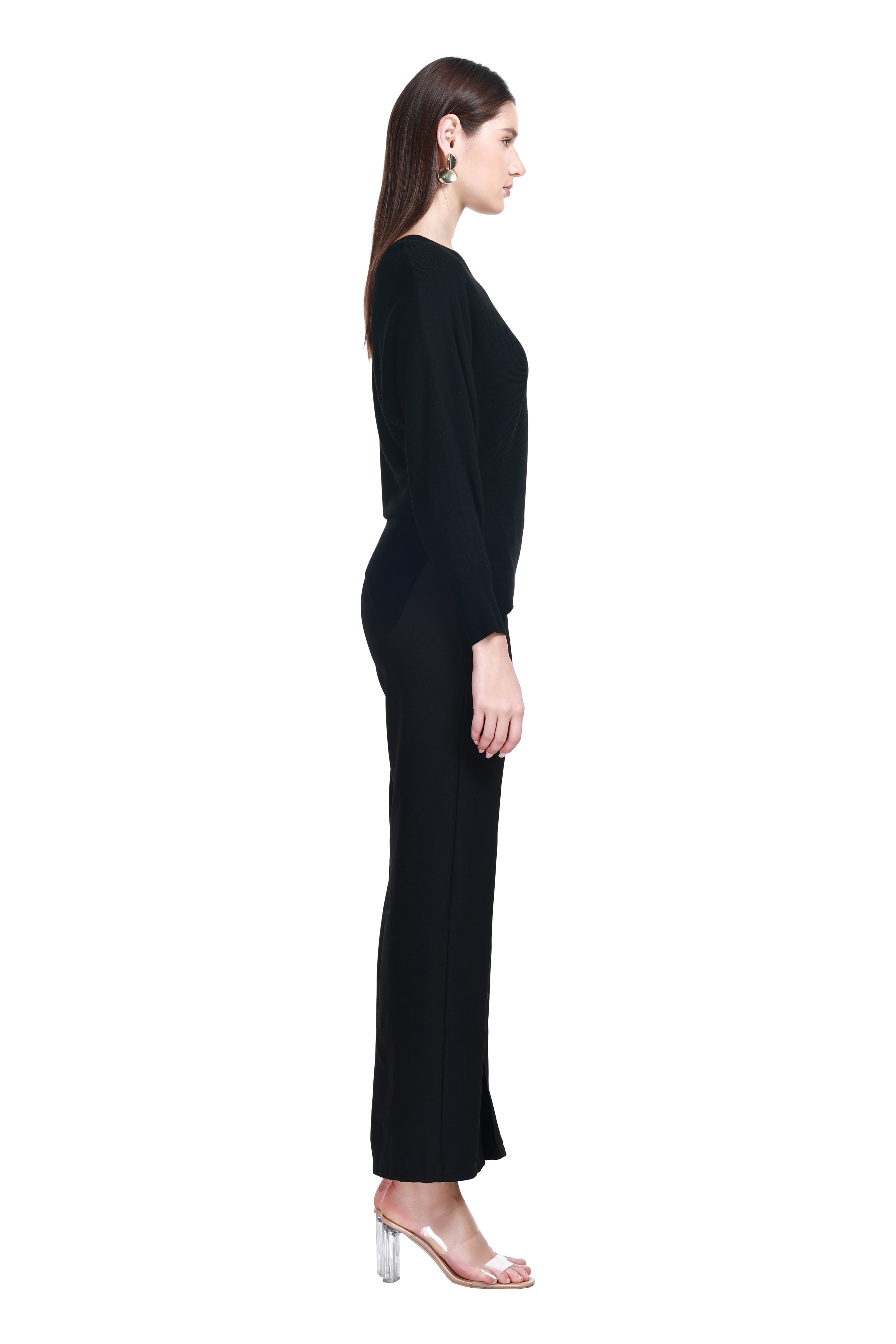 Asymmetric Neckline Long Sleeve Curved Asymmetric Hem Solid Knitted Top