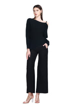 Asymmetric Neckline Long Sleeve Curved Asymmetric Hem Solid Knitted Top