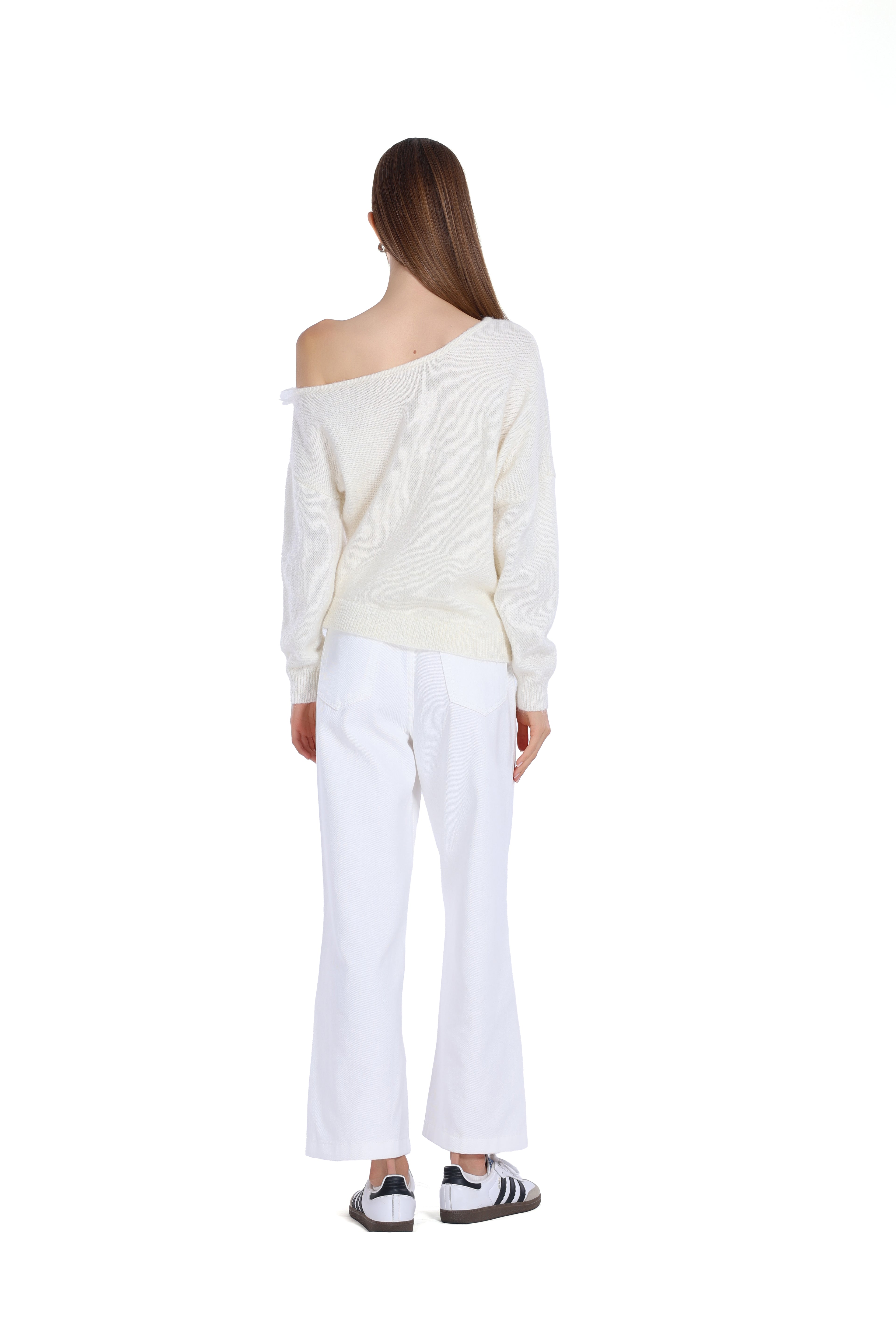 3D Floral Appliques Ribbed One-shoulder Long-sleeve Knitted Top