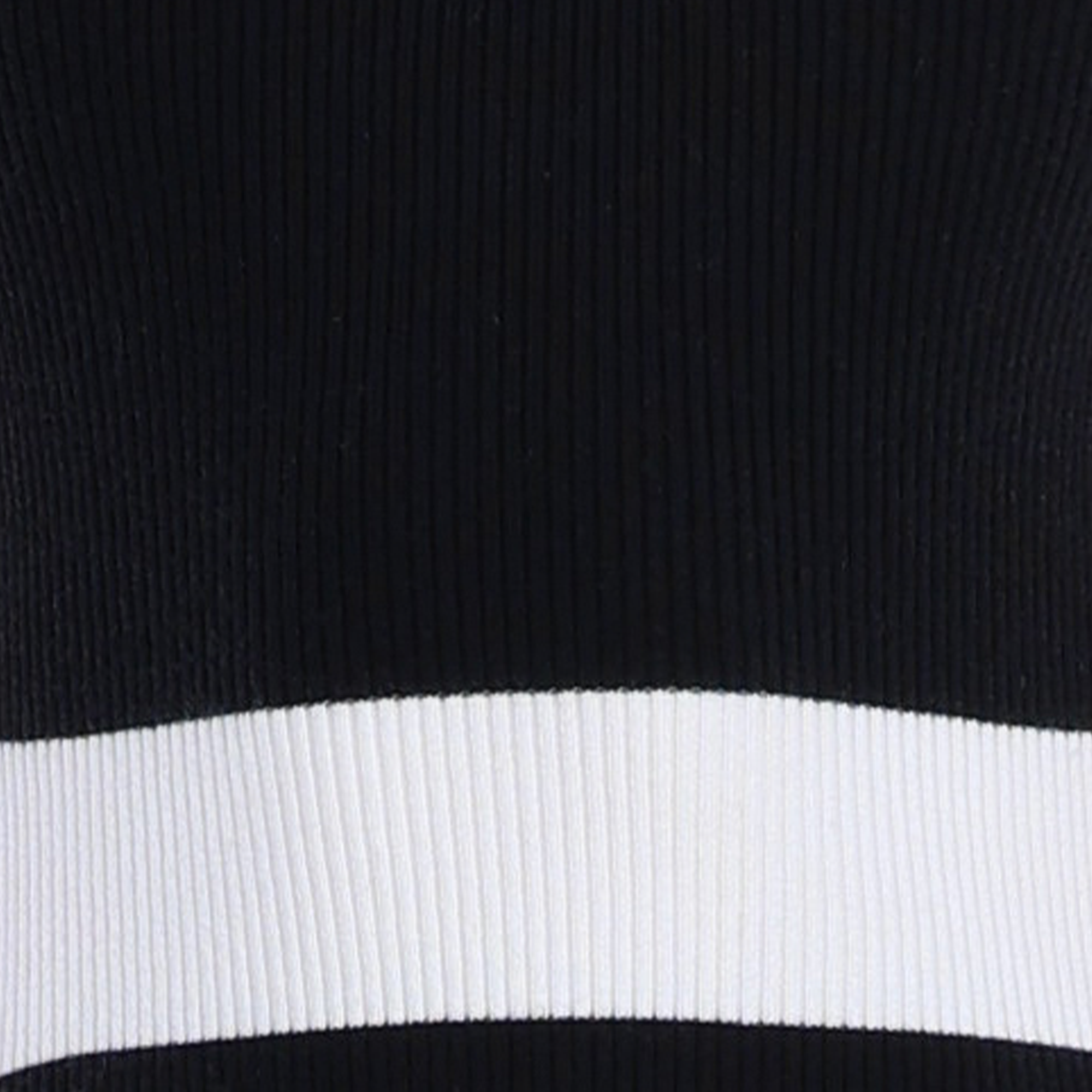 Sleeveless Crew-neck Black&White Paneled Bodycon Dress
