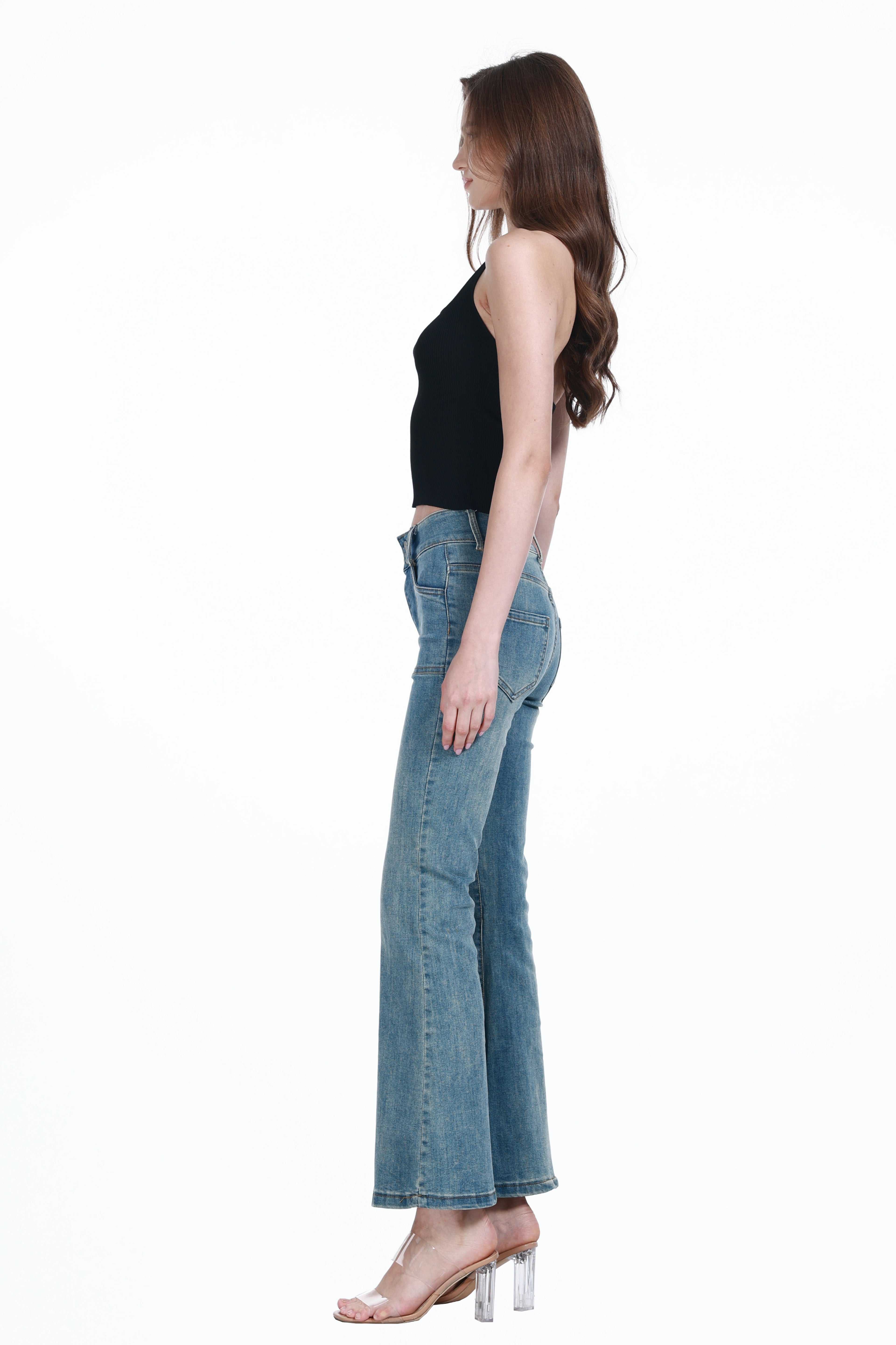 Halter-neck Sleeveless Metal Ring Detail Solid Slim-fit Knitted Camisole Top