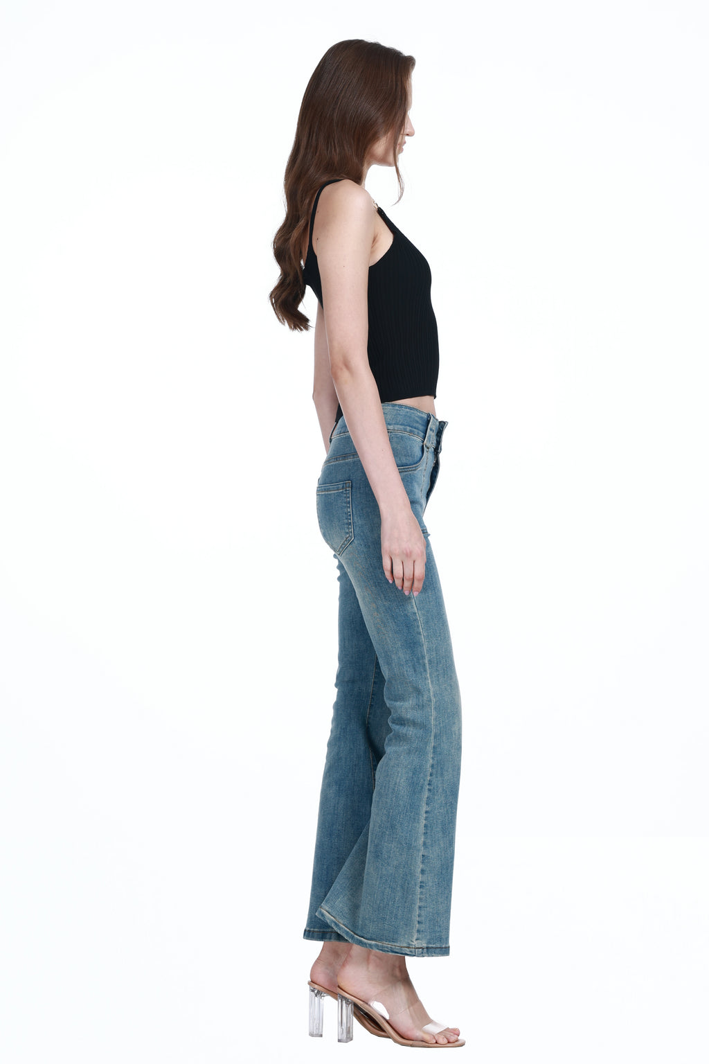 V-neck Sleeveless Metal Ring Detail Solid Slim-fit Knitted Camisole Top