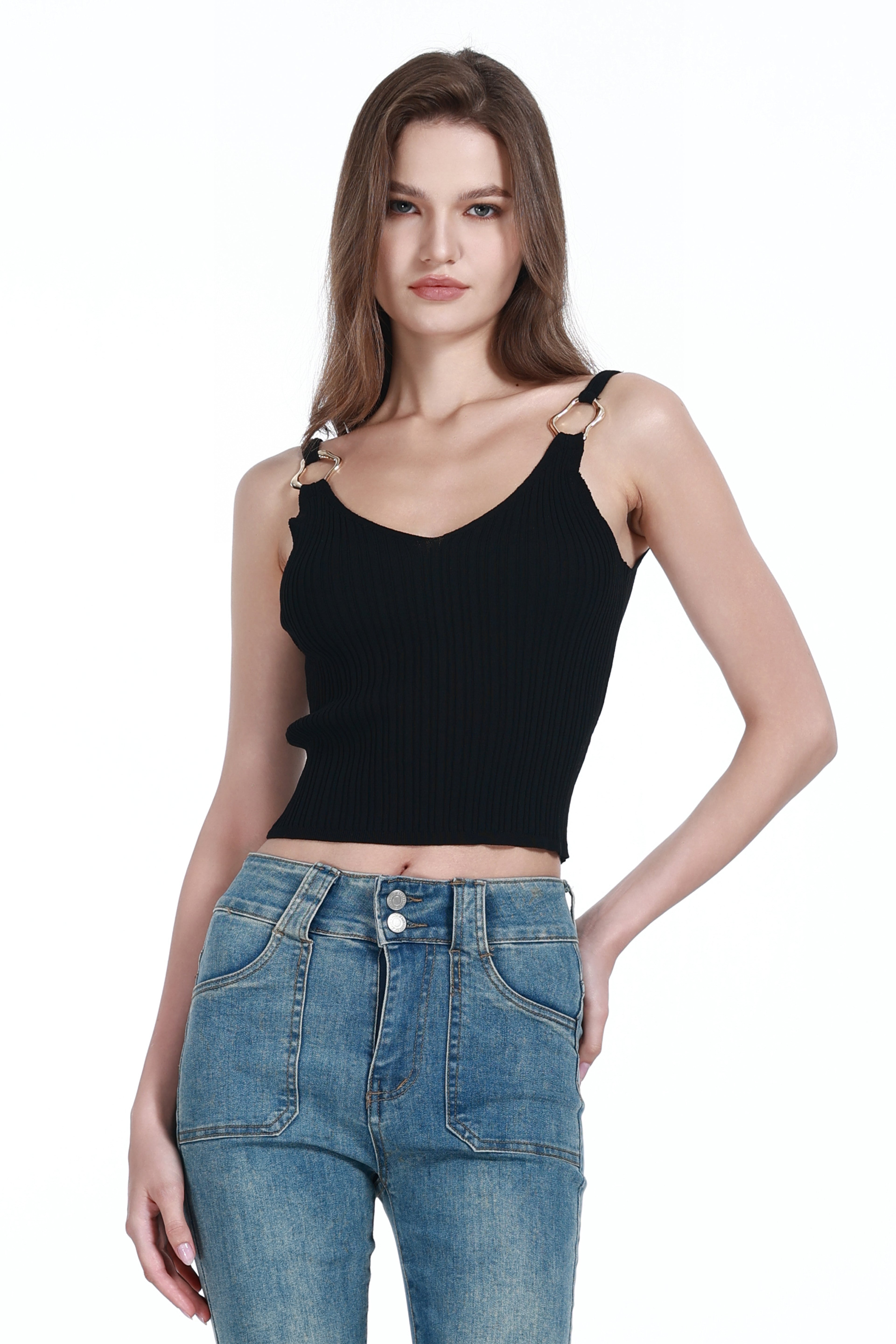 V-neck Sleeveless Metal Ring Detail Solid Slim-fit Knitted Camisole Top