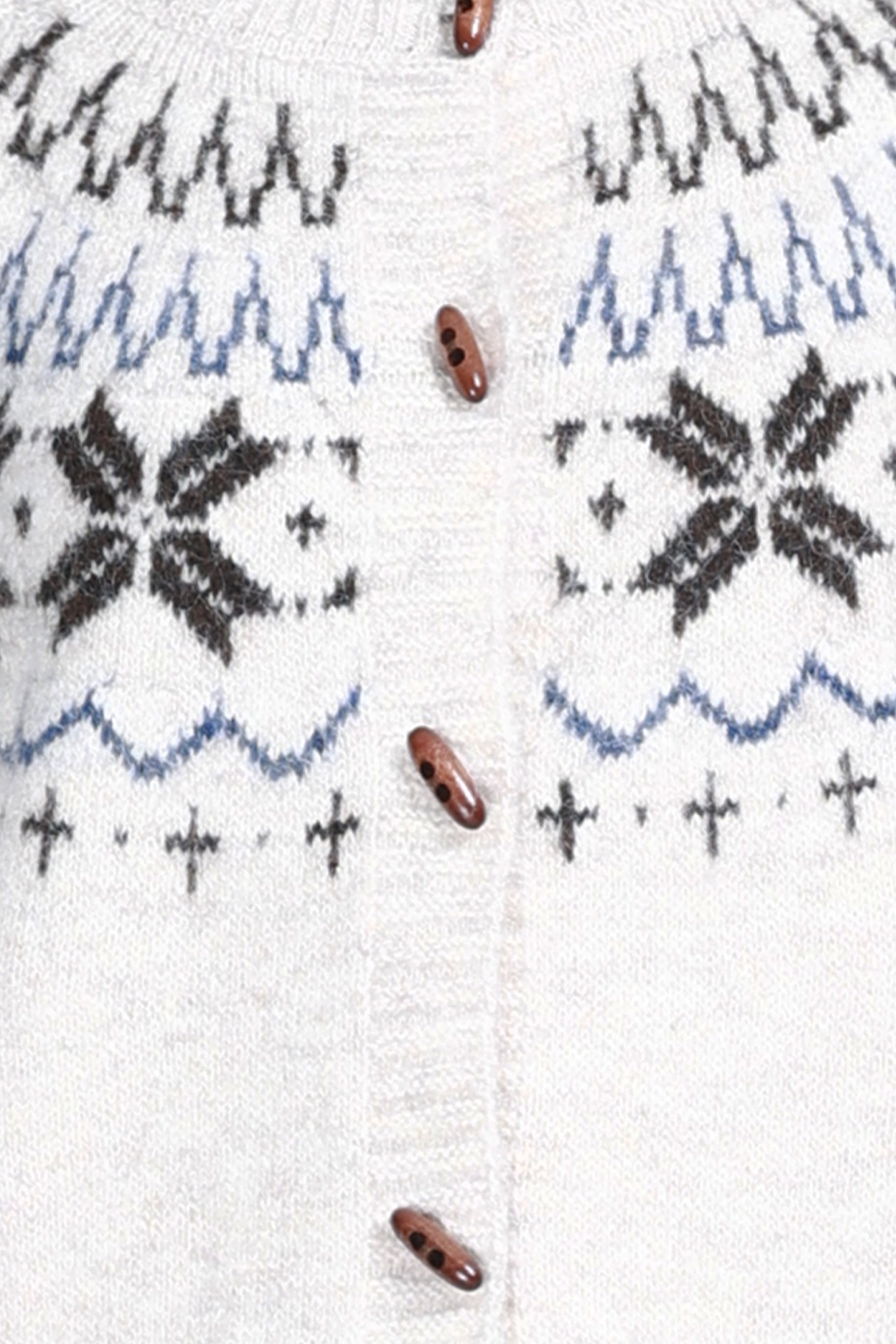 Crew Neck Long Sleeve Fair Isle Jacquard Wooden Buttons Knitted Cardigan